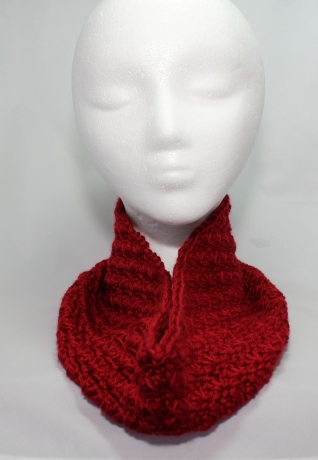 Red Shelly Cowl